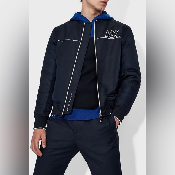 ARMANI EXCHANGE SATIN NYLON TWILL BOMBER JACKET
6KZB28 ZNJWZ 1510 - Picture 6 of 10